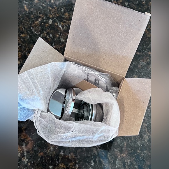 NEW Schlage B60 Series Bright Chrome Single Cylinder Deadbolt B60N625 - Picture 7 of 7